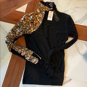 Gracia faux leather scale asymmetrical high neck